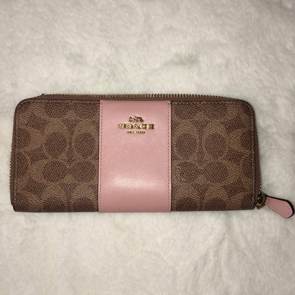 Coach signature Coated Canvas Colorblock Wallet